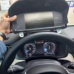 لوحة العدادات الرقمية من فولفو مقاس 12.3 بوصة
